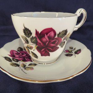 Vintage REGENCY Bone China Teacup & Saucer Purple Rose (115C)